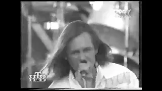 Сергей Челобанов и группа H-Band - "Охота" (фрагмент концерта на Таганской площади,1994 г.)