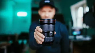 ZOOM LENSES are BETTER than PRIMES. Here's why...