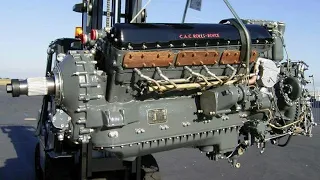 Big Old ROLLS ROYCE MERLIN Engines COLD STARTING UP AND COOL SOUND