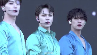 220327 캐럿랜드 Fallin' Flower 폴플 세븐틴 버논 (VERNON Focus)