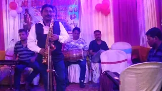 Tu Chij Badi Hai Mast Mast||Akshay Kumar Raveena Tandon||#karaoke#saxophone