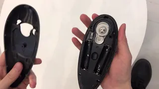 How to open the battery compartment on the Amazon Kitchenmuh Can Opener