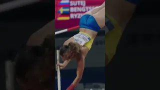 Sweden's Angelica Bengtsson during the Woman  Pole Vault 2019 💛💛| World Athletics Championship