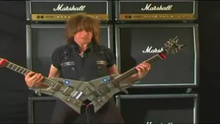 Игра на гитаре класс Michael Angelo Batio  double guitar