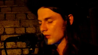 James Bay - Hold Back The River (Acoustic) - The Slaughtered Lamb, London - November 2016