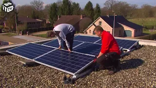 Placer des panneaux solaires vous-même