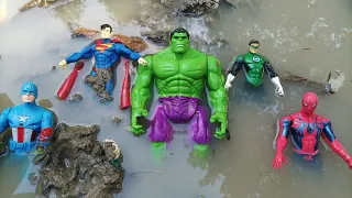 AVENGERS SUPERHERO STORY, BIG HULK VS SPIDERMAN, SUPERMAN VS GREEN LANTERN VS CAPTAIN AMERICA #229
