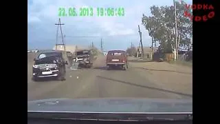 Car Crash Compilation HD #30   Russian Dash Cam Accidents NEW JULY 2013