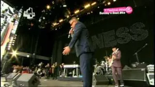 Madness - Our House - V Festival 2010.mpg