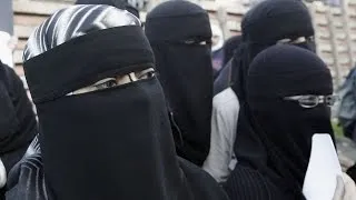 Germany could ban full-face veils