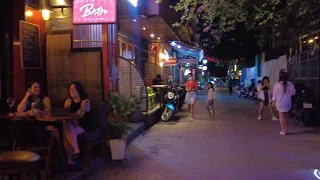 Nightlife Street Scene 308 | PHNOM PENH CAMBODIA 2022