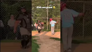The catcher was vibing 🤣 #shorts