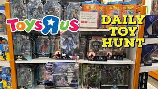 Crazy Toys R Us and Book Off Toy finds (Daily Toy Hunt)