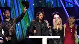 Nirvana - Complete Induction & Acceptance Speech Rock Hall of Fame Barclays Brooklyn NY 4/10/2014