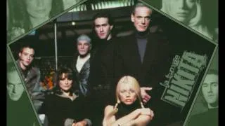 La Femme Nikita OST -HD- Lunatic calm - Leave you far behind