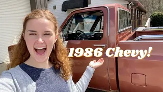 She Bought The Truck! | 1986 Chevy Custom Deluxe 4X4 | Square Body Trucks