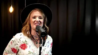 Fifty Ways to Leave Your Lover - Paul Simon (Elles Bailey Cover)