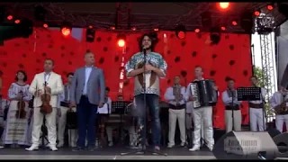 Речь Филиппа Киркорова  на фестивале клубники и меда в Садова (Молдова)