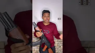 لما ابوك يشتري بندقية لاخوك الصغير 🔫🤣