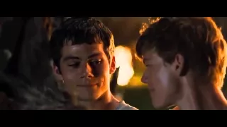 Thomas and Newt Scene Kiss