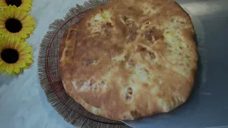 Sehr lecker! Ossetische Tortillas mit Kartoffeln und Käse/ Осетинские лепешки с картошкой и сыром