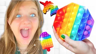 POP ITS!! MOM Can't SAY NO to BUYING POP IT FIDGET TOYS FOR 24 HOURS!!
