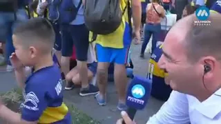 Niño incha de boca, se equivoca "AGUANTE RIVER"