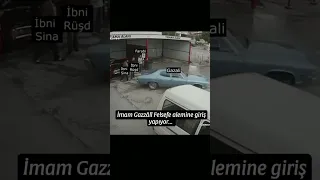 gazzali felsefe alemine giriş yapıyor.