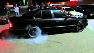 BMW E34 M30b35 может так! Burnout на пятничной встрече клуба е34