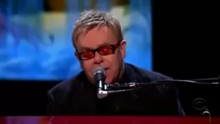 Elton John - Can you feel the love tonight Live (Rare Video)