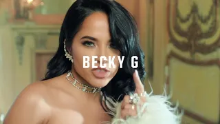 Becky G en la apertura de la final  Worlds 2019: League of Legends