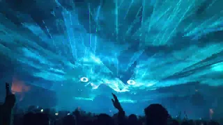 Dom Dolla - Glow x Moving Blind (clip) @ Red Rocks, 4/1/23