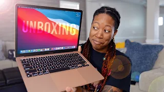 M1 MacBook Air - Unboxing + First Impressions!