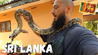 SRI LANKA | TERRIFIED In The Snake Farm 🇱🇰