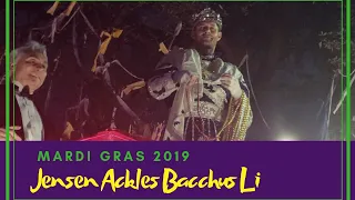 Jensen Ackles - Bacchus Li Mardi Gras 2019 - Catching Beads from Him