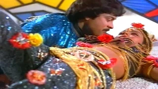 Kokamma Cheppamma Video Song || Donga Mogudu Movie || Chiranjeevi, Madhavi, Radhika