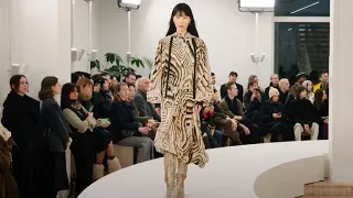 FASHION SHOW 2024 (LEMAIRE COLLECTION FALL/WINTER)