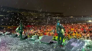 La mesa del rincón (Estadio el Campín, Bogota, Col) Los Tigres del Norte en Vivo