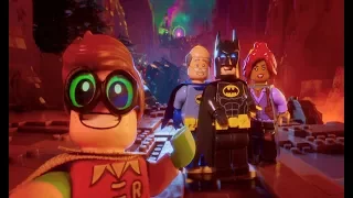 Batifamilia/Escena | Lego Batman la pelicula (LATINO)