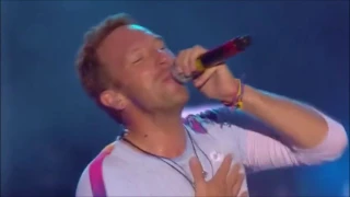 Coldplay - "Something Just LIke This" LIVE in Manchester