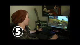 Han tvingas sälja sin World of Warcraft-samling - för att köpa blöjor | Allt till salu