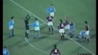 Maradona (Napoli) - 02/03/1988 - Napoli 2x3 Torino - 2 gols