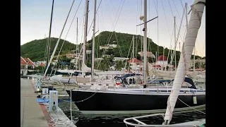 How to Undock Your Sailboat (Wind from Ahead or Off the Dock)