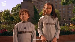 Spy Kids (2001) - These Robots Look Just Like Them