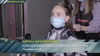 Буковинська поліцейська відрізала волосся для створення перук онкохворим дітям