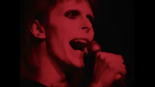 David Bowie - Rock ‘N’ Roll Suicide (Live at Hammersmith Odeon, London 1973) [4K Upgrade]