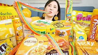 [Mukbang ASMR] Korean Convenience Store Food 💛 Ramen CornCheese HoneyJelly Dessert Eating Ssoyoung