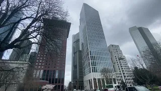 Taunusanlage#frankfurt#germany#walkingtour#citypark#skyline#skyscraper#hochhaus#wolkenkratzer#finanz