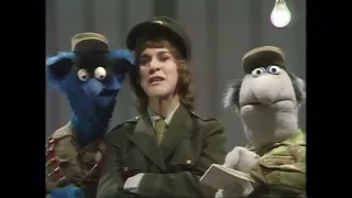 The Muppet Show - 104: Ruth Buzzi - Interrogation (1976)