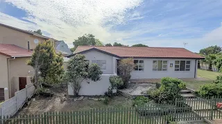 4 Bedroom House for sale in Western Cape | Cape Town | Tableview And Blouberg | Flaming |